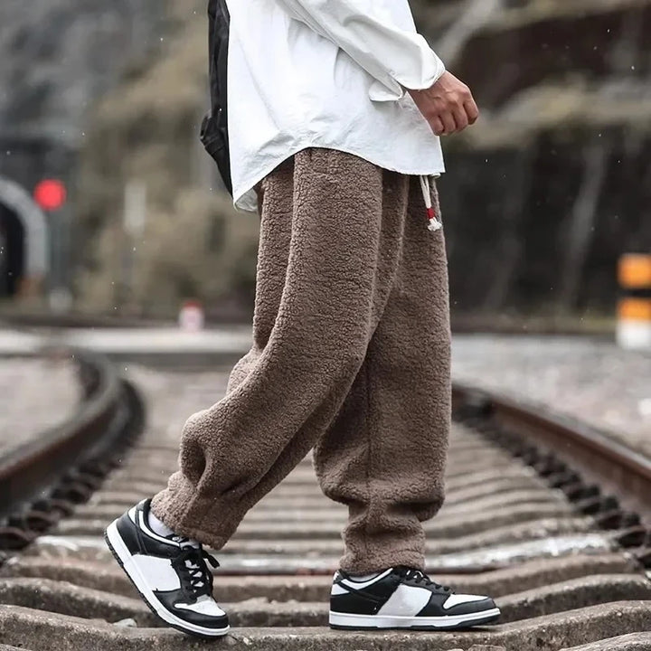 UrbanHearth Fleece Pants